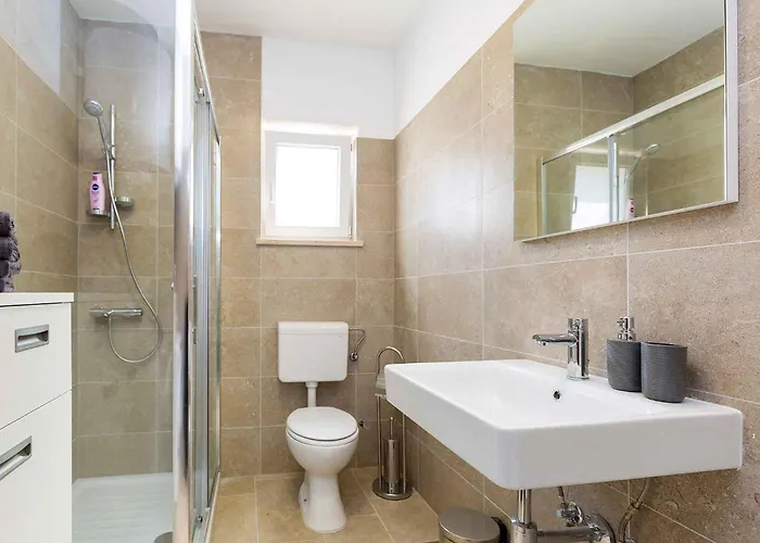 Vakantiehuis In - Istrien 31448 Poreč